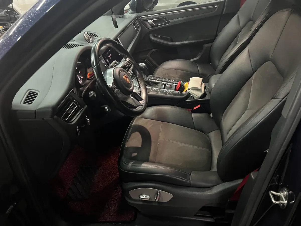 2020 Porsche Macan 2.0T 252HP L4 7DCT,autocango,china used car exporter,china ev exporter,chinese used car exporter,chinese used ev exporter