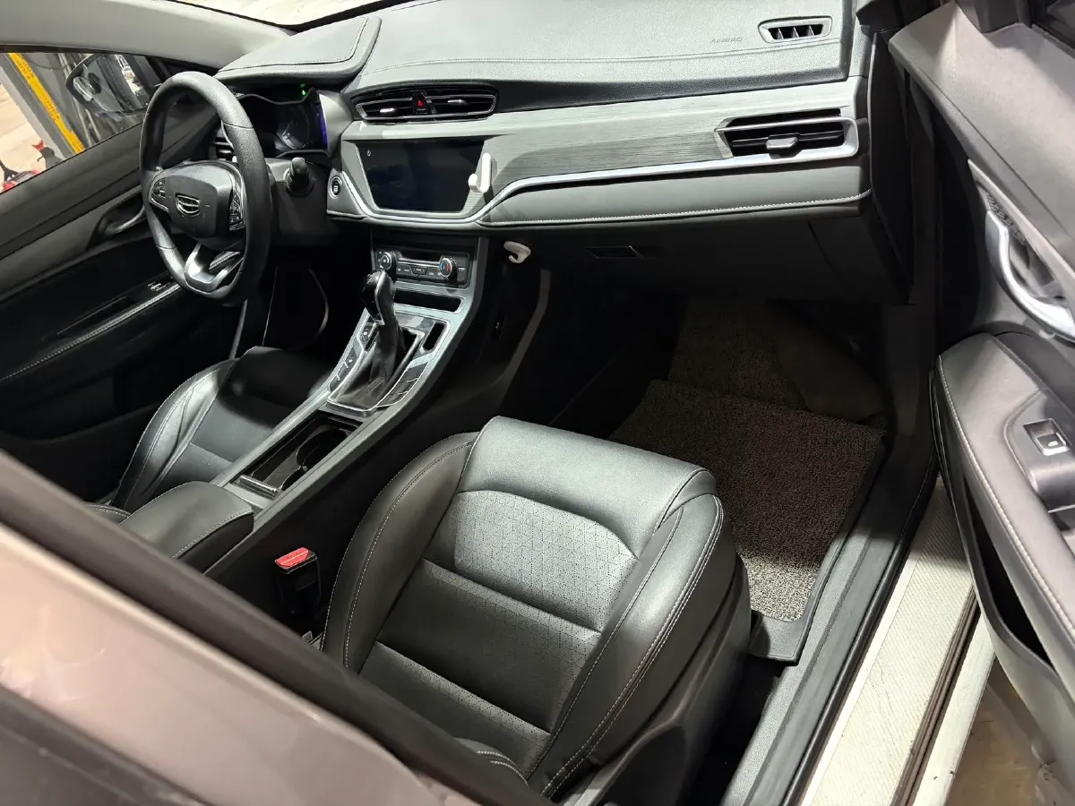 2021 Geely Emgrand 1.5L 109HP L4 CVT,autocango,china used car exporter,china ev exporter,chinese used car exporter,chinese used ev exporter