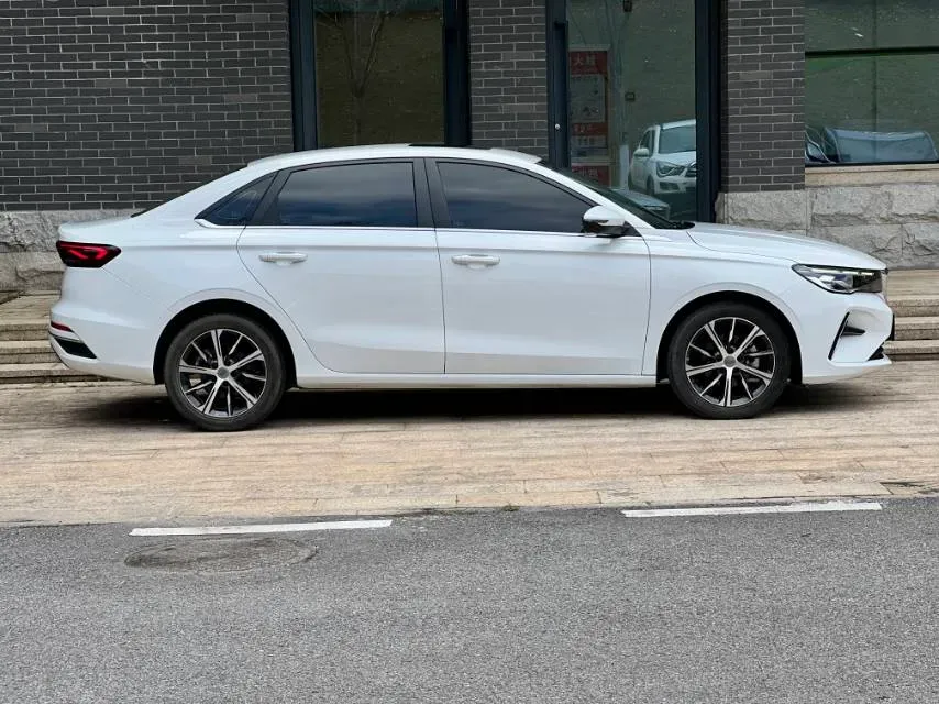 2022 Geely Emgrand 1.5L 114HP L4 CVT,autocango,china used car exporter,china ev exporter,chinese used car exporter,chinese used ev exporter