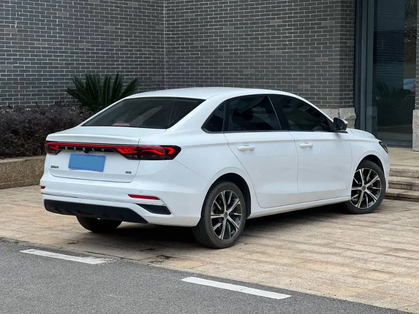 2022 Geely Emgrand 1.5L 114HP L4 CVT,autocango,china used car exporter,china ev exporter,chinese used car exporter,chinese used ev exporter