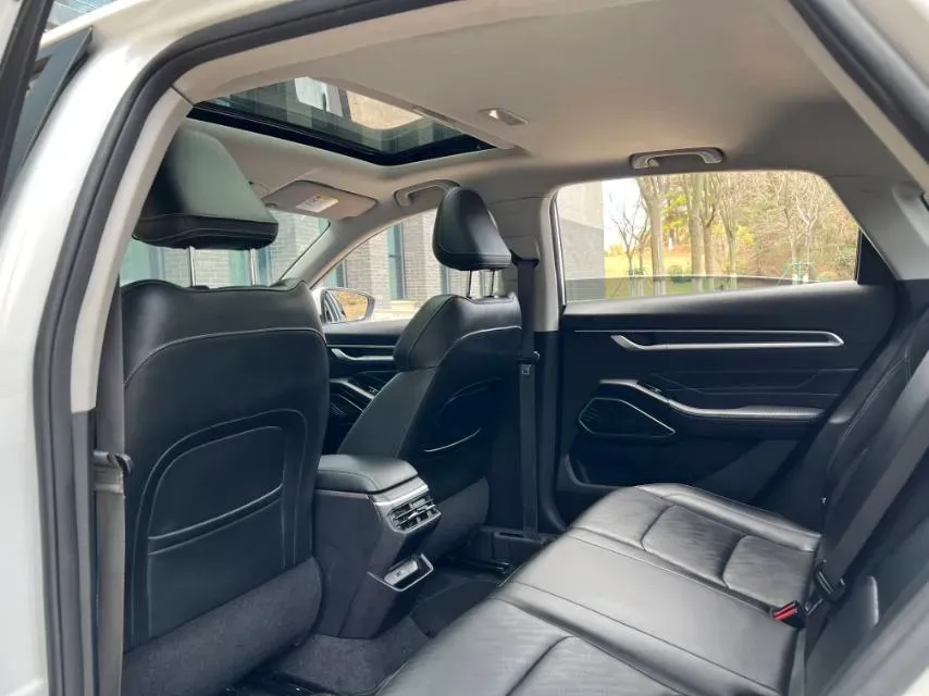 2022 Geely Emgrand 1.5L 114HP L4 CVT,autocango,china used car exporter,china ev exporter,chinese used car exporter,chinese used ev exporter