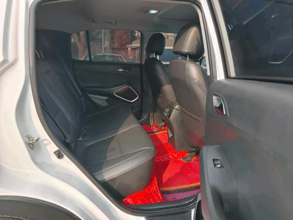 2018 Hyundai ix35 2.0L 160HP L4 6AT,autocango,china used car exporter,china ev exporter,chinese used car exporter,chinese used ev exporter