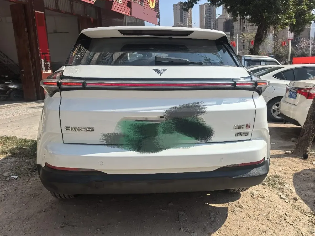 2022 Venucia Grand V 1.5T 190HP L4 7DCT,autocango,china used car exporter,china ev exporter,chinese used car exporter,chinese used ev exporter