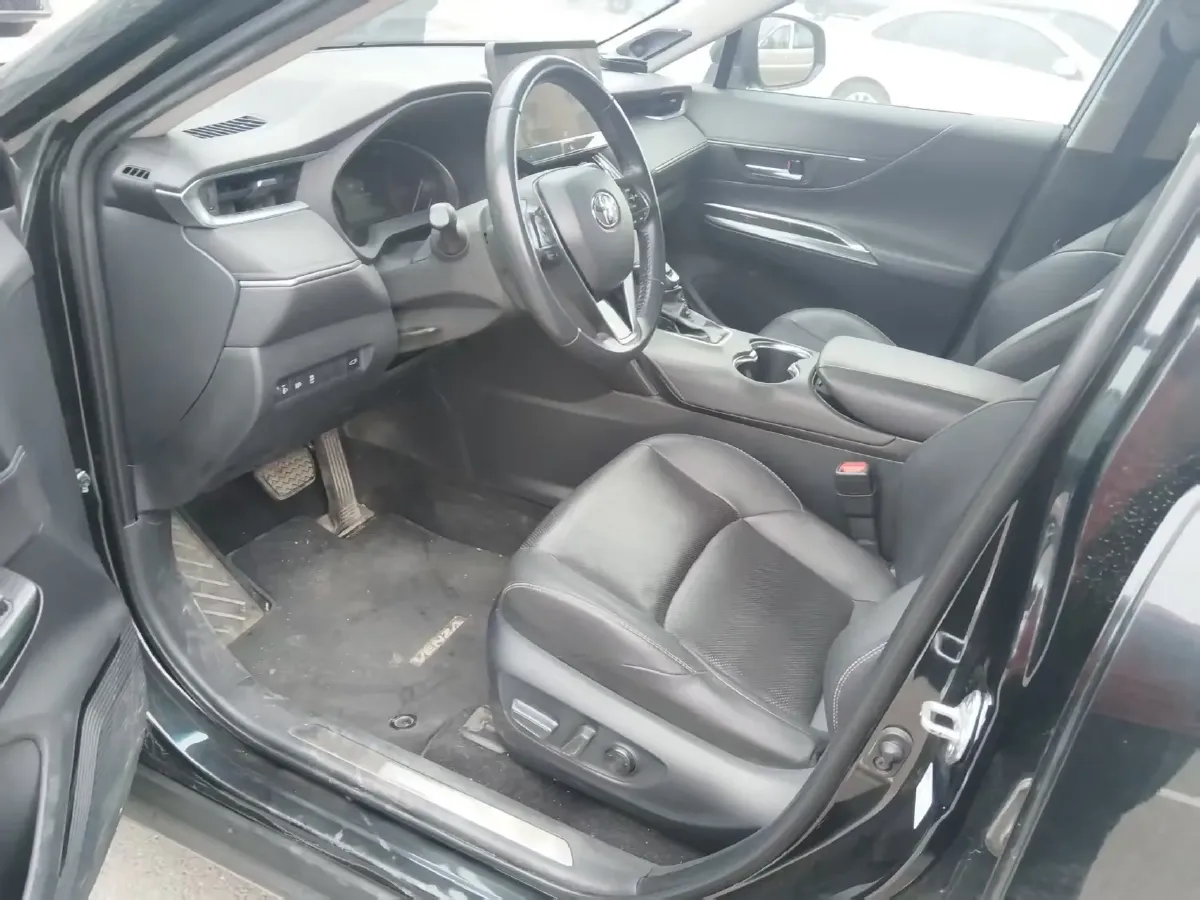 2023 Toyota Venza 2.0L 171HP L4 CVT,autocango,china used car exporter,china ev exporter,chinese used car exporter,chinese used ev exporter