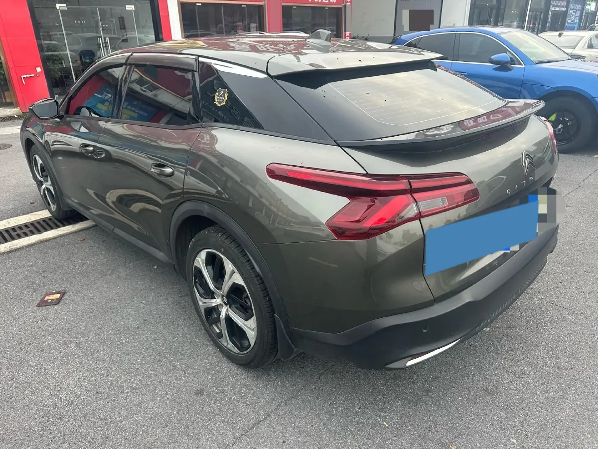2022 Citroen C5 X 1.6T 175HP L4 8AT,autocango,china used car exporter,china ev exporter,chinese used car exporter,chinese used ev exporter