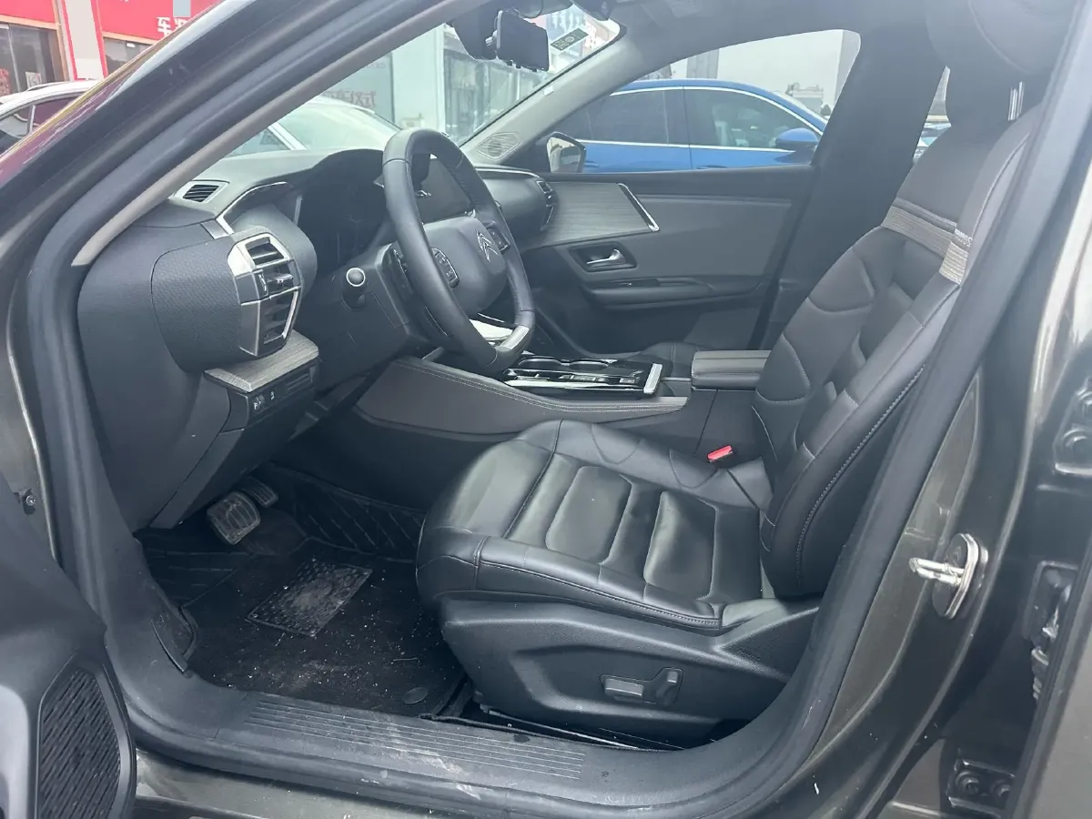 2022 Citroen C5 X 1.6T 175HP L4 8AT,autocango,china used car exporter,china ev exporter,chinese used car exporter,chinese used ev exporter