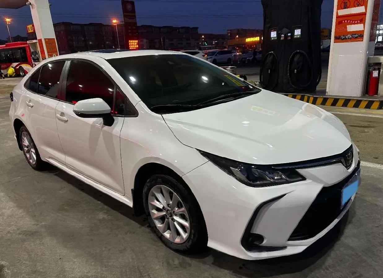 2021 Toyota Corolla 1.2T 116HP L4 CVT,autocango,china used car exporter,china ev exporter,chinese used car exporter,chinese used ev exporter