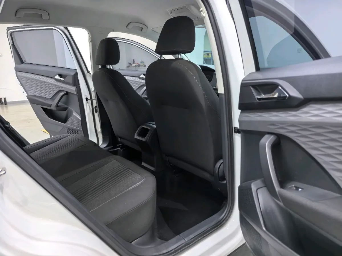 2021 Volkswagen Tharu 1.4T 150HP L4 7DCT,autocango,china used car exporter,china ev exporter,chinese used car exporter,chinese used ev exporter