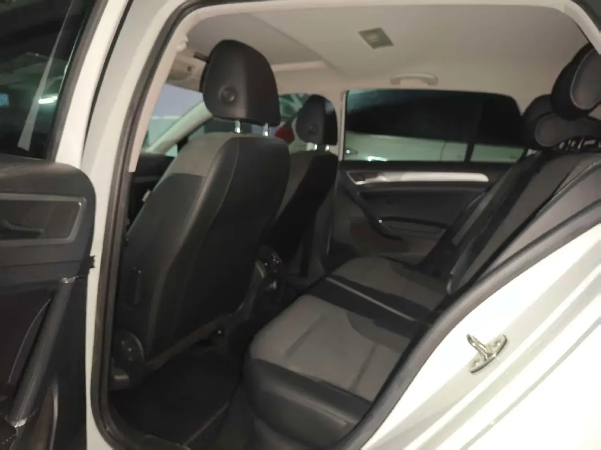 2020 Volkswagen Golf 1.4T 150HP L4 7DCT,autocango,china used car exporter,china ev exporter,chinese used car exporter,chinese used ev exporter