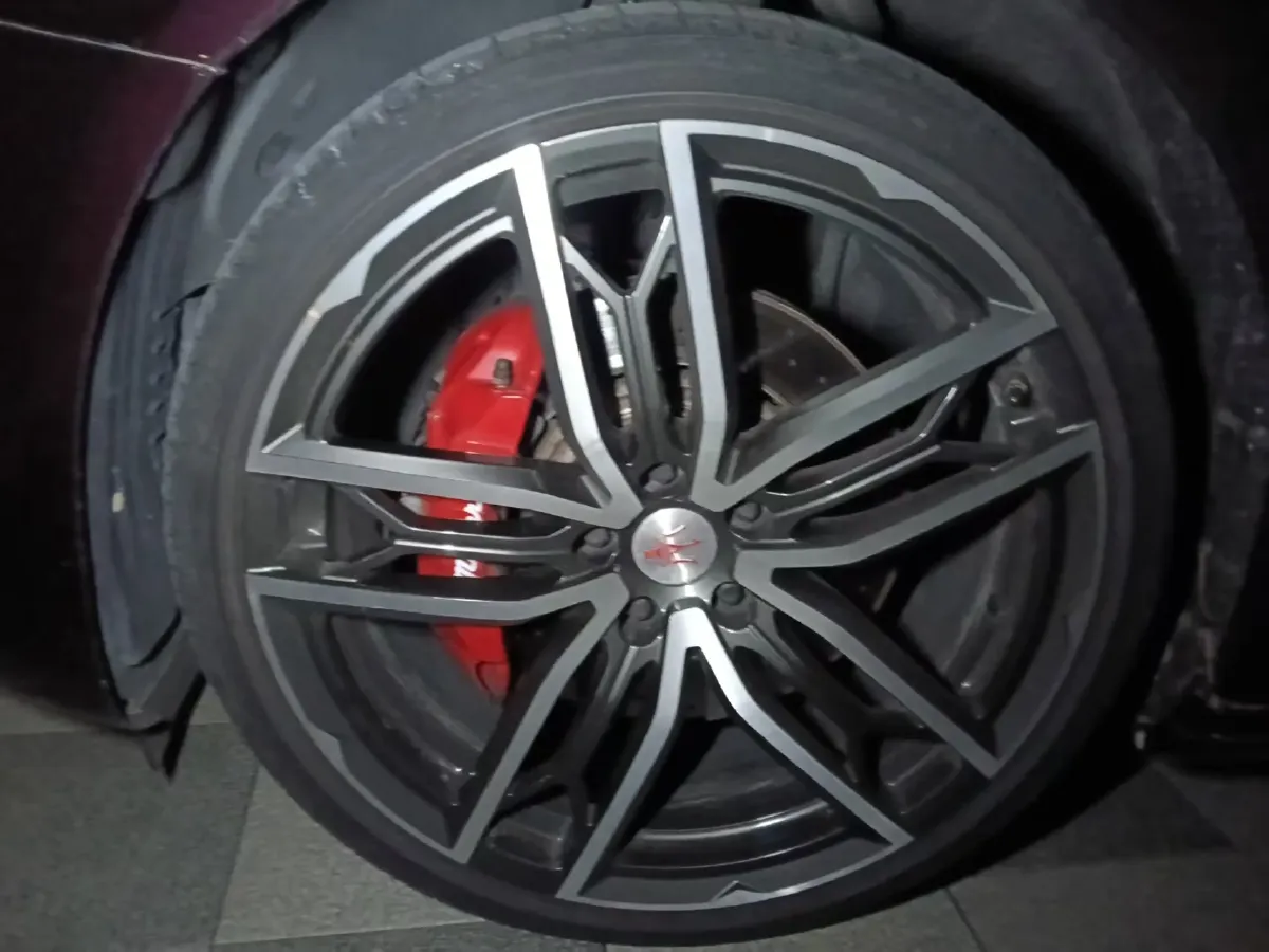 2019 Maserati Quattroporte 3.0T 350HP V6 8AT,autocango,china used car exporter,china ev exporter,chinese used car exporter,chinese used ev exporter