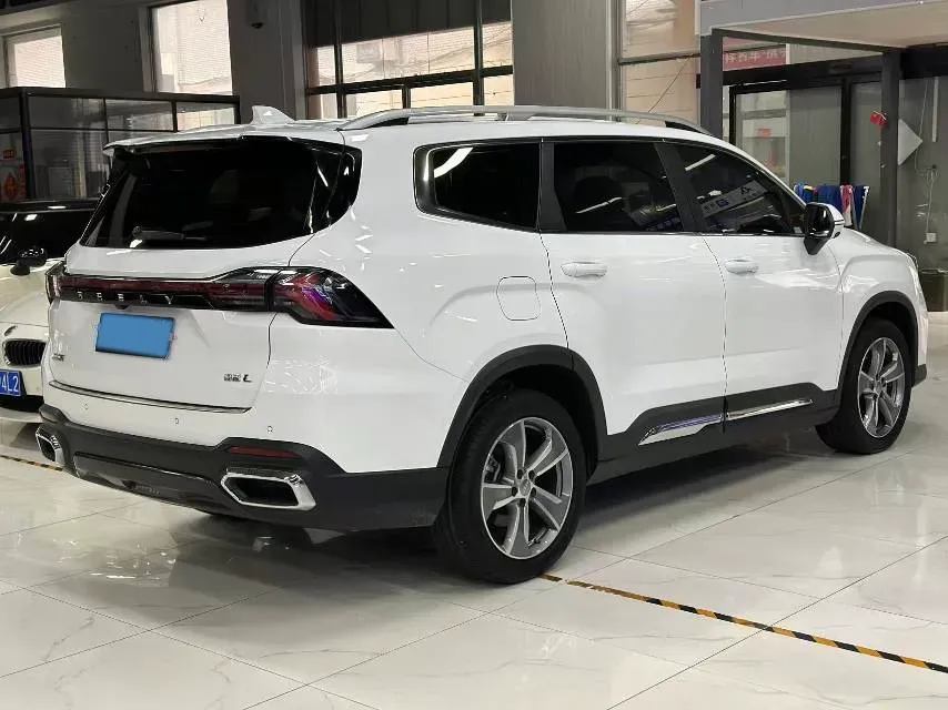 2024 Geely Okavango L 2.0T 218HP L4 7DCT,autocango,china used car exporter,china ev exporter,chinese used car exporter,chinese used ev exporter