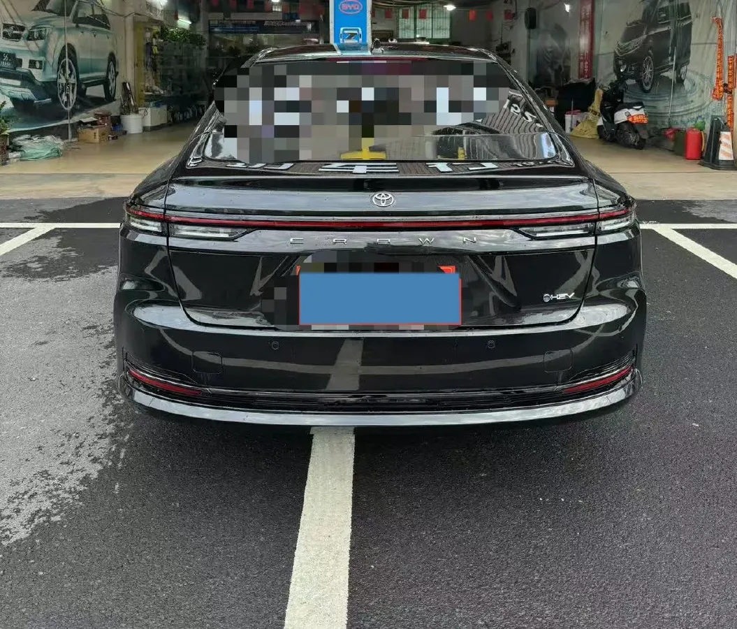 2024 Toyota Crown 2.5L 185HP L4 E-CVT Hybrid,autocango,china used car exporter,china ev exporter,chinese used car exporter,chinese used ev exporter