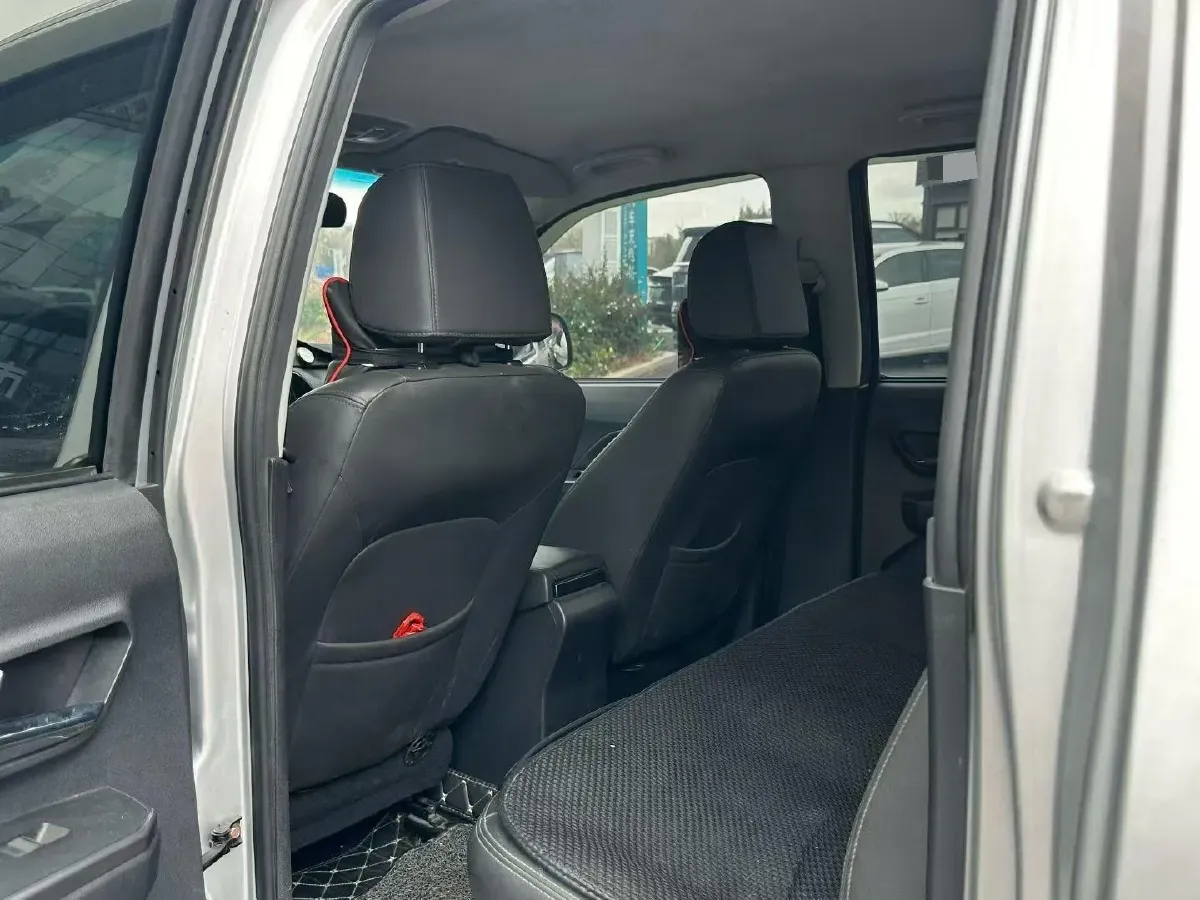 2021 Great Wall Wingle 5 2.0T 139HP L4 6MT,autocango,china used car exporter,china ev exporter,chinese used car exporter,chinese used ev exporter