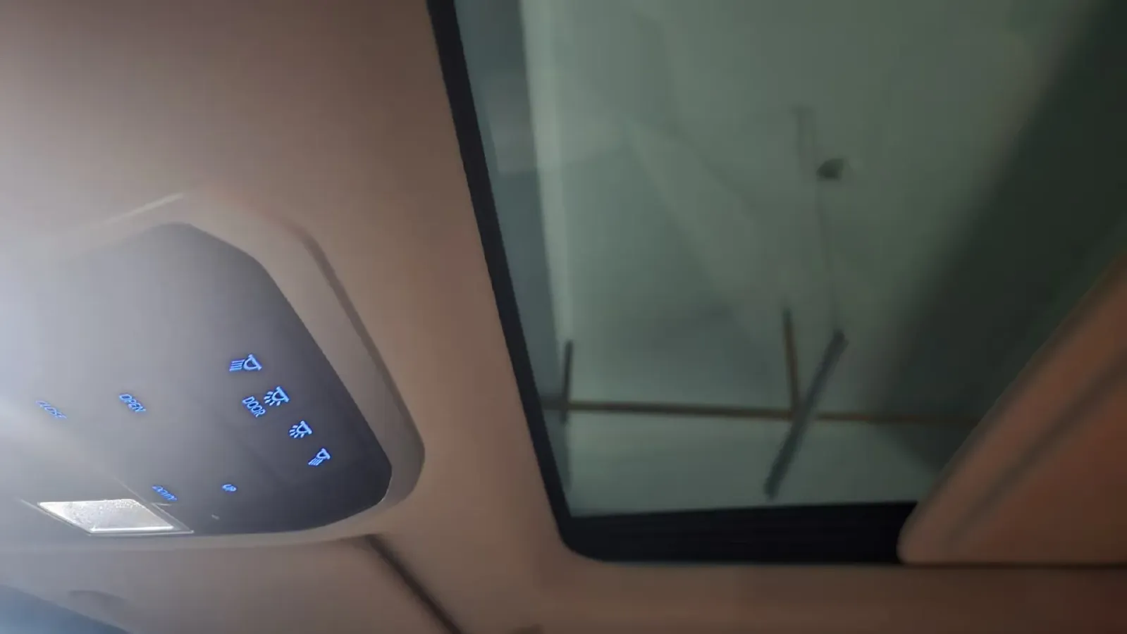 2021 HiPhi X BEV 97KWH,autocango,china used car exporter,china ev exporter,chinese used car exporter,chinese used ev exporter