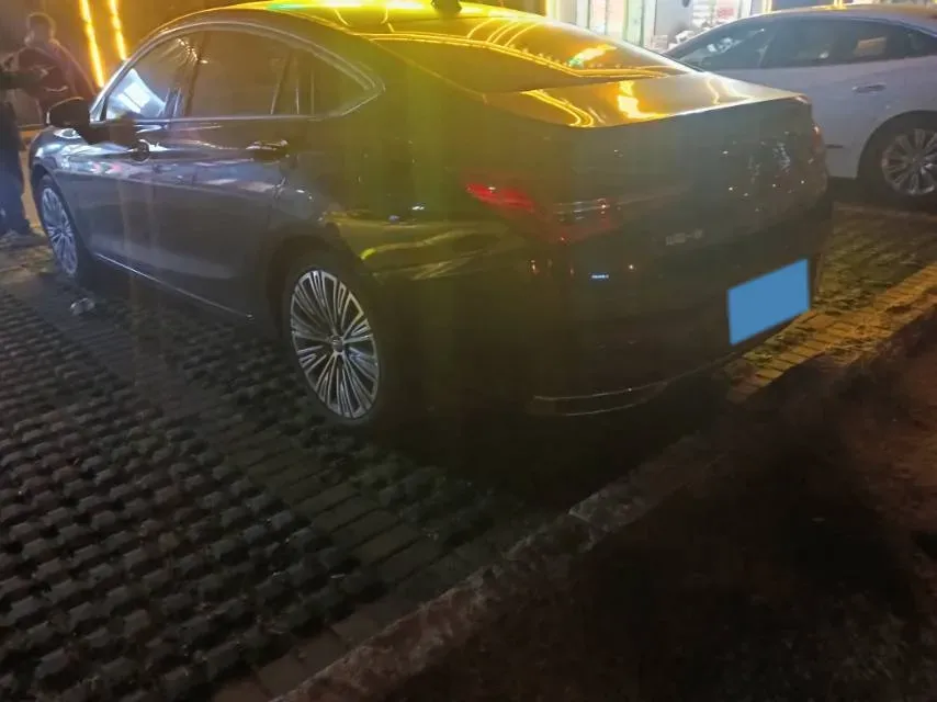 2020 HongQi H5 1.5T 169HP L4 7DCT,autocango,china used car exporter,china ev exporter,chinese used car exporter,chinese used ev exporter