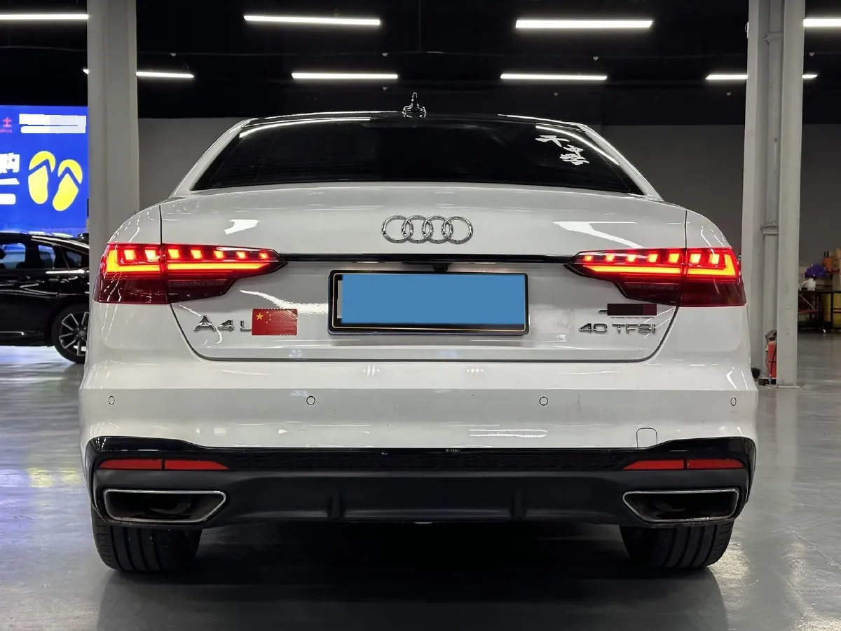 2020 Audi A4L 2.0T 190HP L4 7DCT,autocango,china used car exporter,china ev exporter,chinese used car exporter,chinese used ev exporter