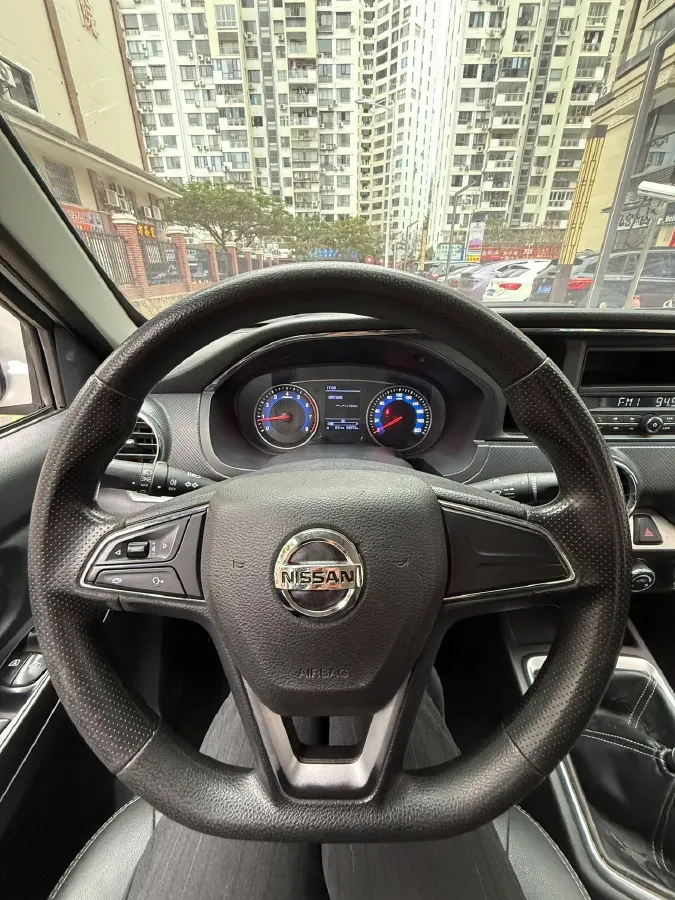 2021 Dongfeng RuiQi 2.4L 158HP L4 5MT,autocango,china used car exporter,china ev exporter,chinese used car exporter,chinese used ev exporter