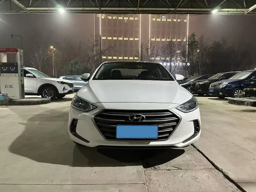 2016 Hyundai Elantra 1.6L 130HP L4 6AT,autocango,china used car exporter,china ev exporter,chinese used car exporter,chinese used ev exporter