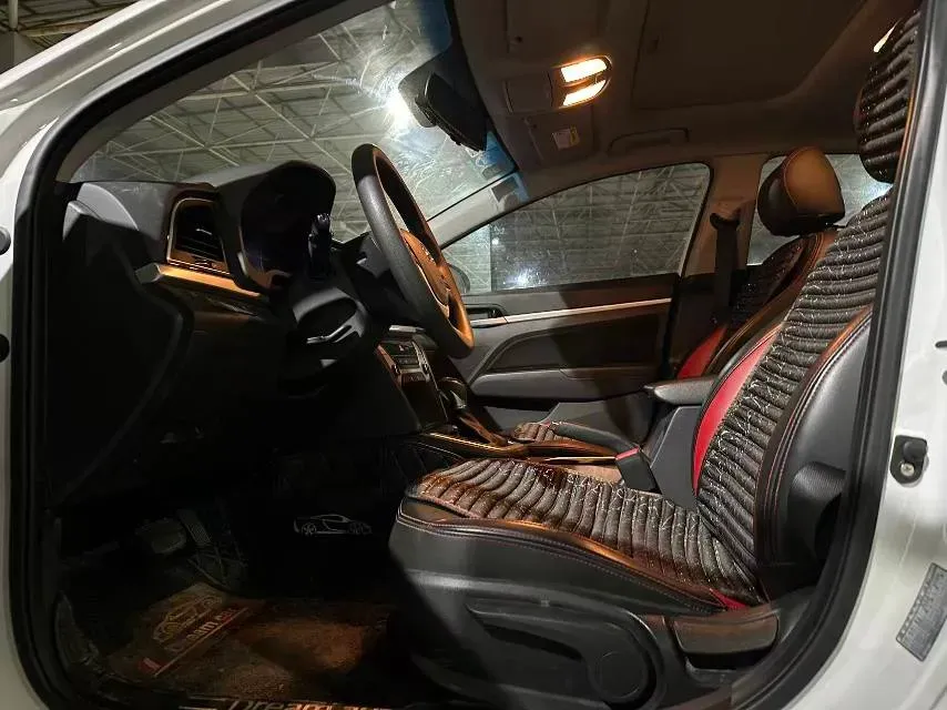 2016 Hyundai Elantra 1.6L 130HP L4 6AT,autocango,china used car exporter,china ev exporter,chinese used car exporter,chinese used ev exporter