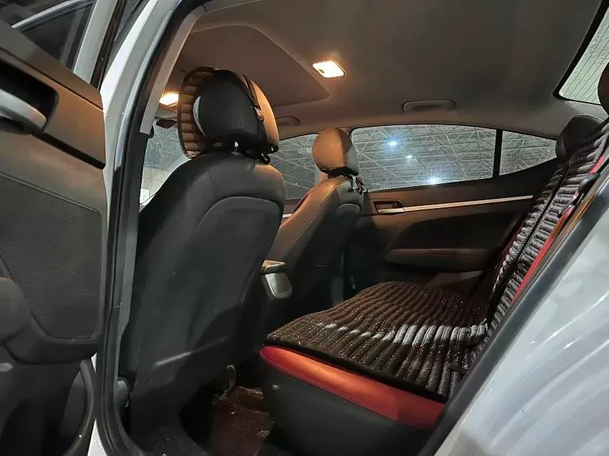 2016 Hyundai Elantra 1.6L 130HP L4 6AT,autocango,china used car exporter,china ev exporter,chinese used car exporter,chinese used ev exporter