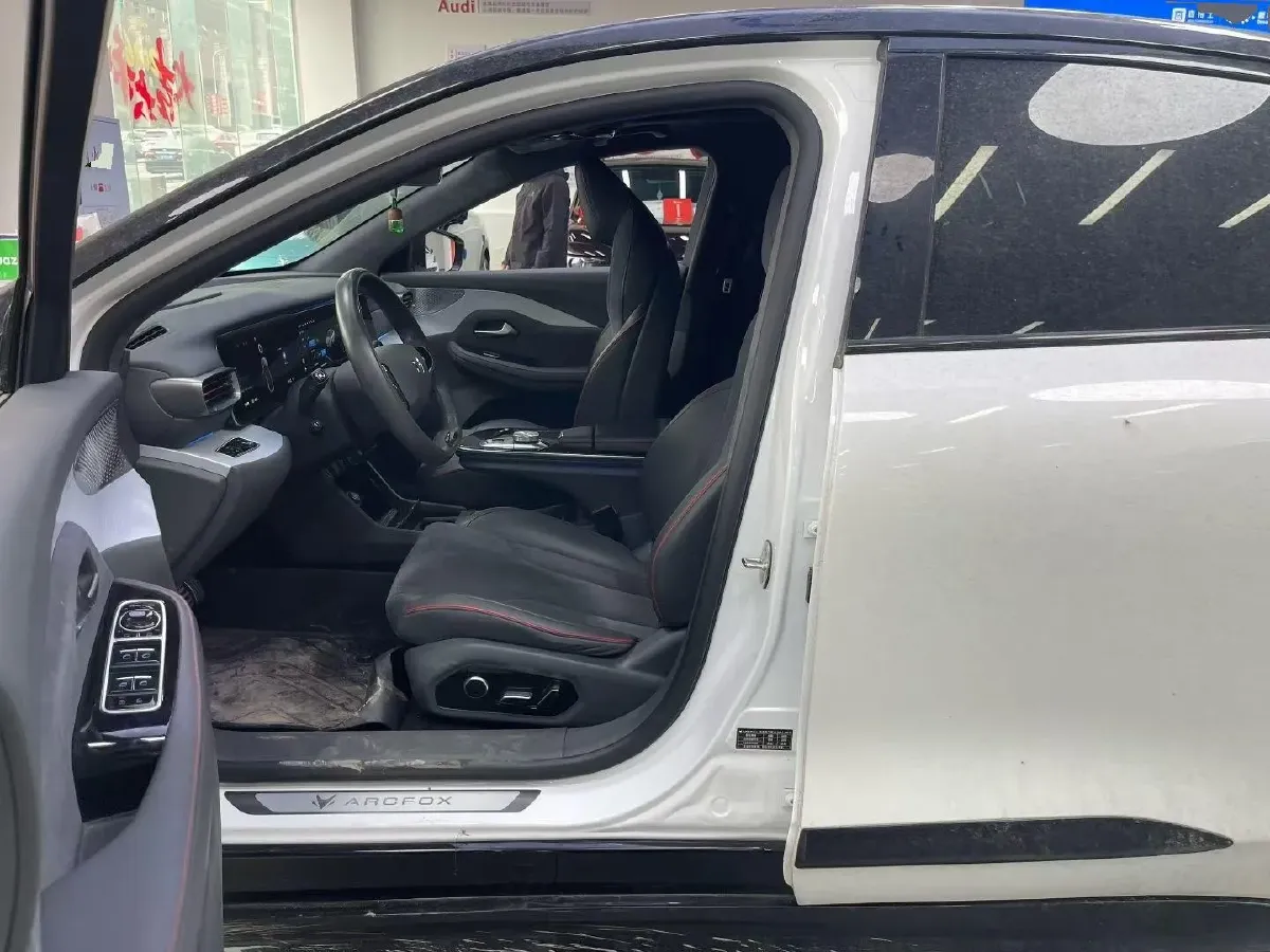 2022 ARCFOX αS BEV 74.5KWH,autocango,china used car exporter,china ev exporter,chinese used car exporter,chinese used ev exporter