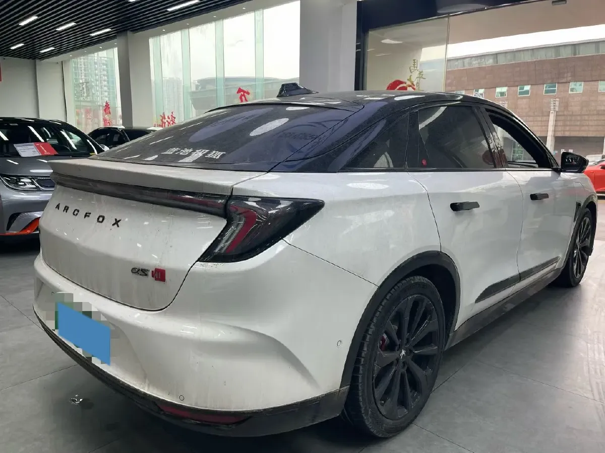2022 ARCFOX αS BEV 74.5KWH,autocango,china used car exporter,china ev exporter,chinese used car exporter,chinese used ev exporter
