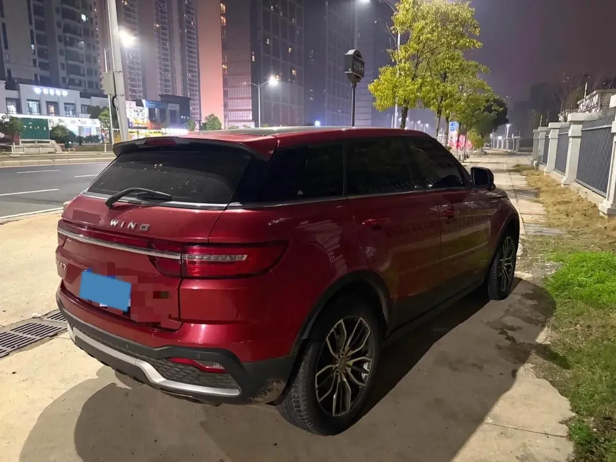 2018 Landwind X7 1.5T 163HP L4 8AT,autocango,china used car exporter,china ev exporter,chinese used car exporter,chinese used ev exporter