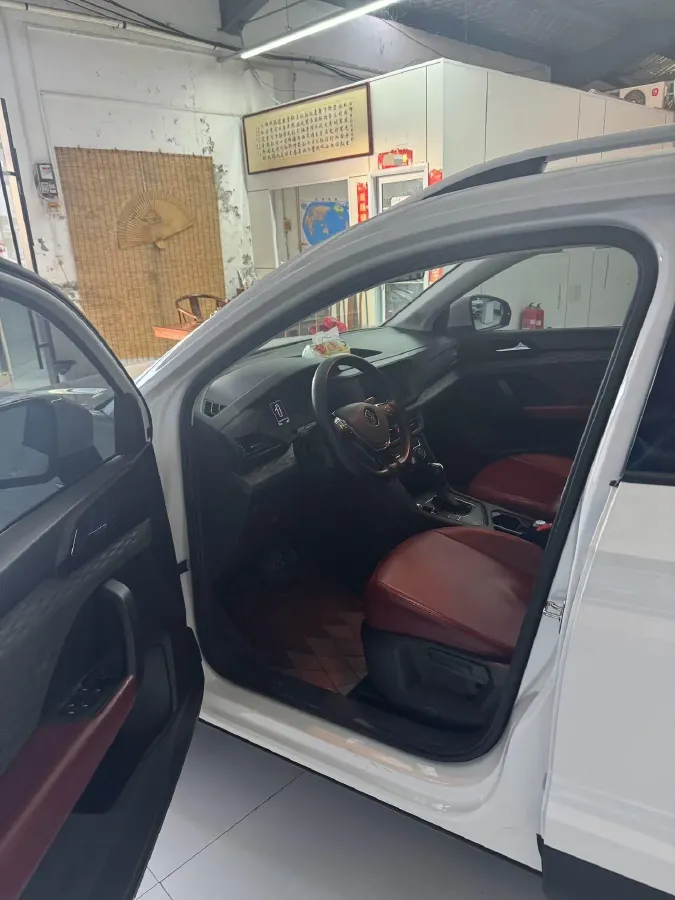 2021 Volkswagen Tharu 1.4T 150HP L4 7DCT,autocango,china used car exporter,china ev exporter,chinese used car exporter,chinese used ev exporter