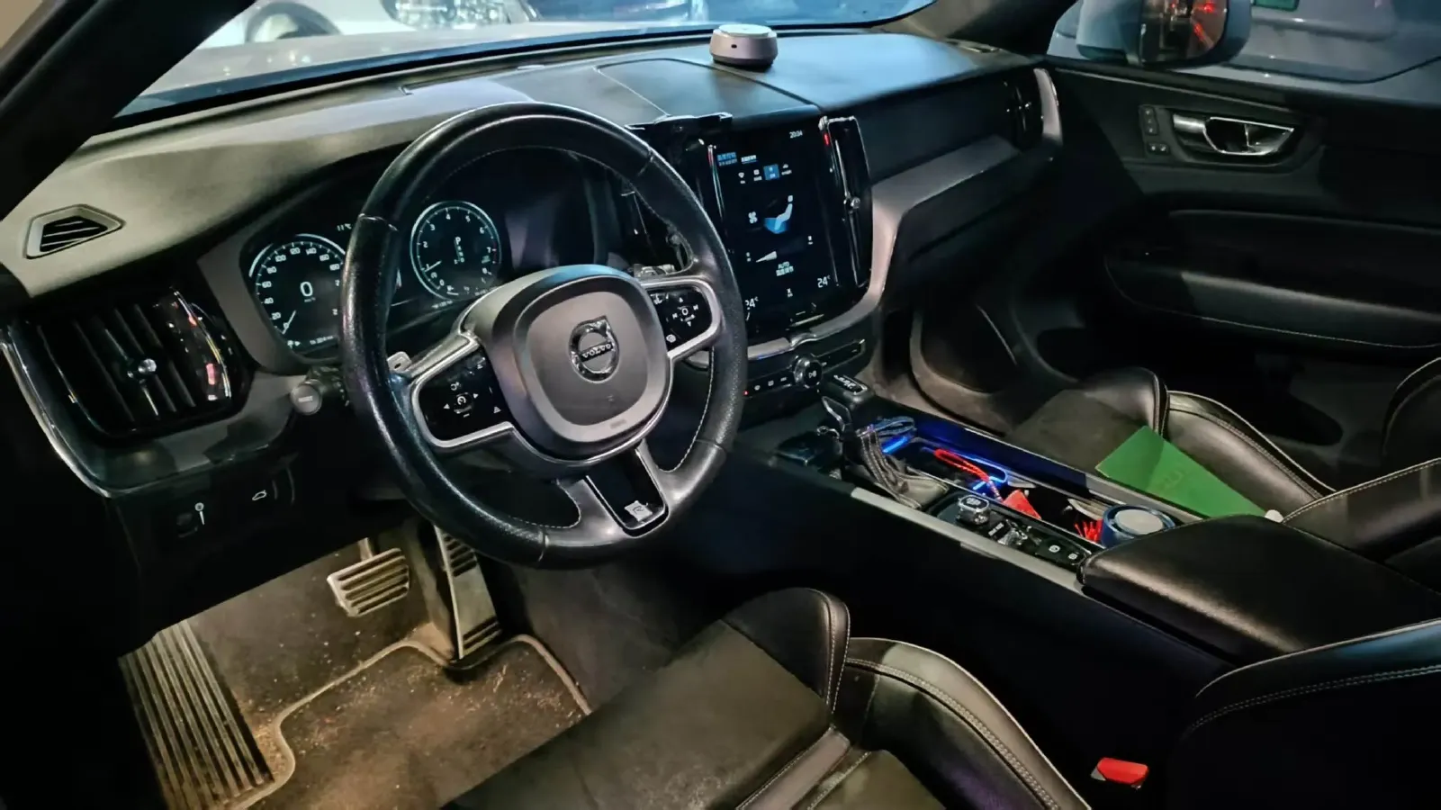 2019 Jeep Wrangler 2.0T 266HP L4 8AT,autocango,china used car exporter,china ev exporter,chinese used car exporter,chinese used ev exporter