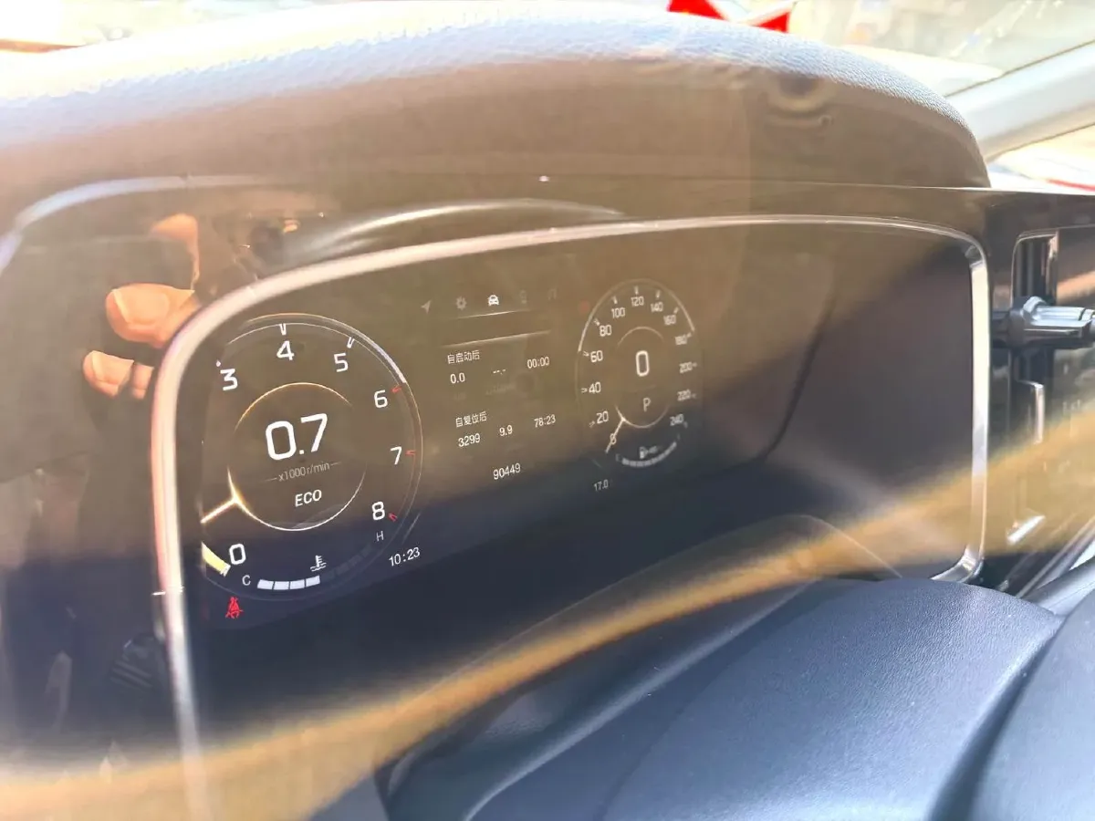 2021 GAC Trumpchi M8 2.0T 252HP L4 8AT,autocango,china used car exporter,china ev exporter,chinese used car exporter,chinese used ev exporter