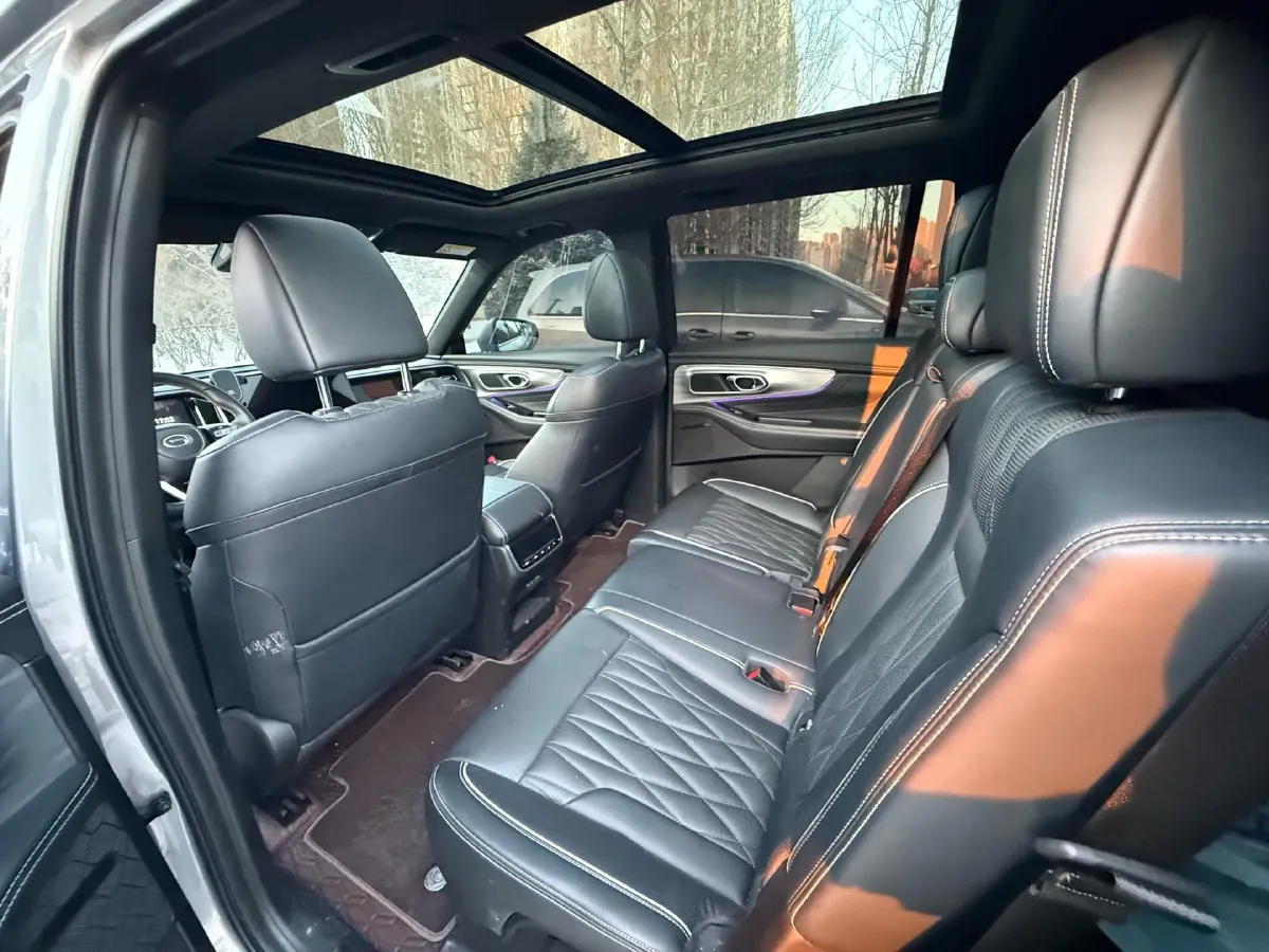 2022 GAC Trumpchi GS8 2.0T 252HP L4 8AT,autocango,china used car exporter,china ev exporter,chinese used car exporter,chinese used ev exporter