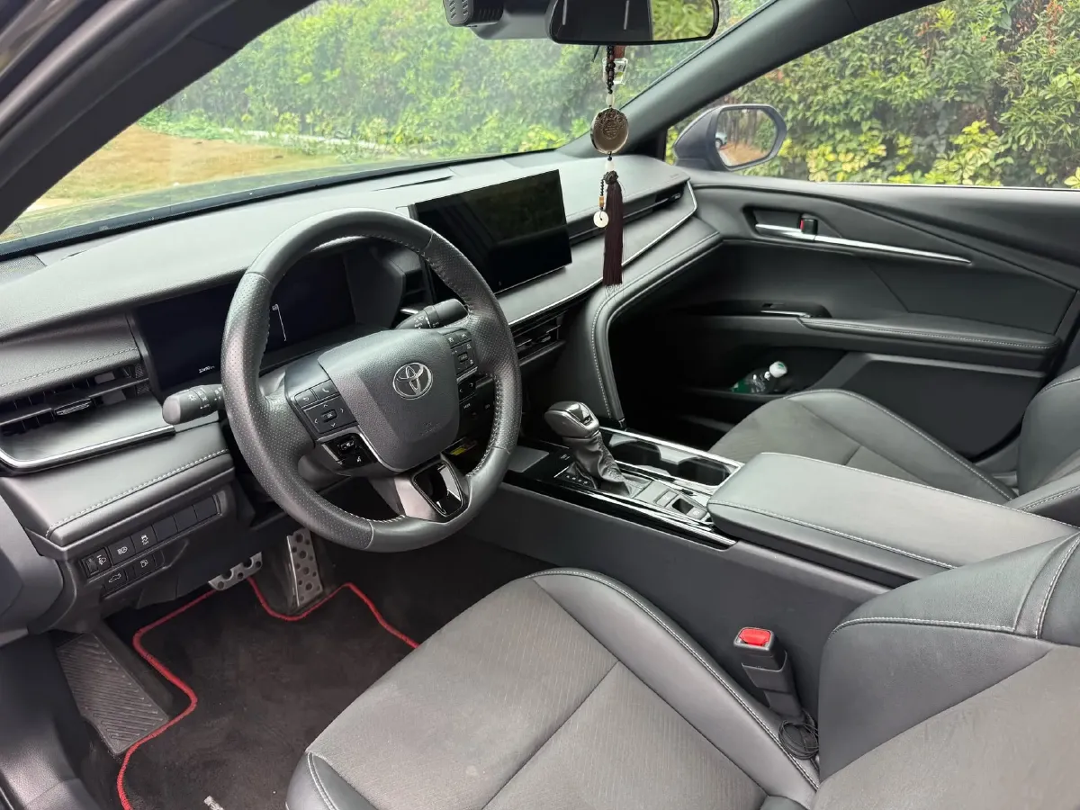 2024 Toyota Camry 2.0L 152HP L4 E-CVT Hybrid,autocango,china used car exporter,china ev exporter,chinese used car exporter,chinese used ev exporter