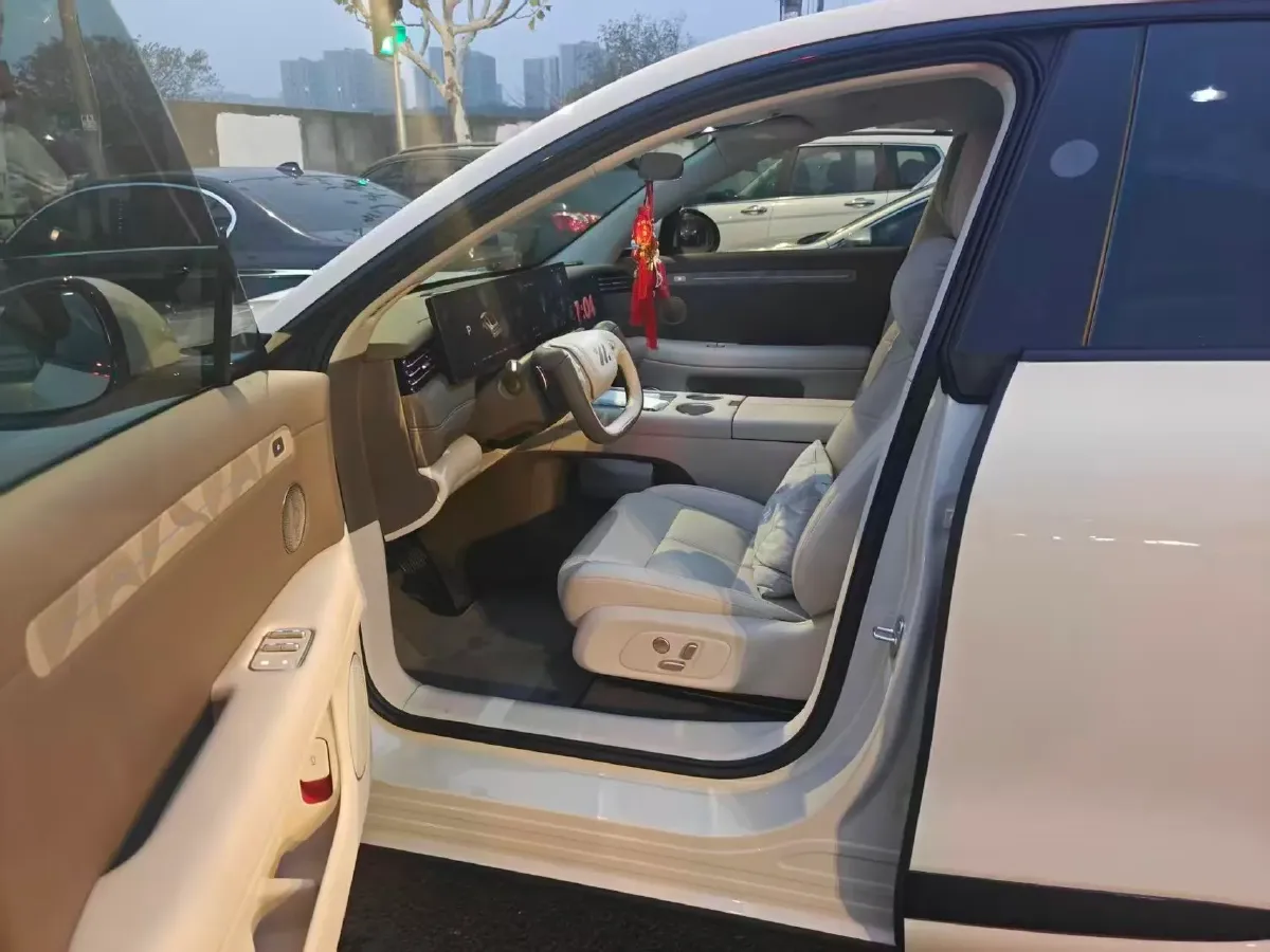 2026 IM LS6 REEV 155HP REEV,autocango,china used car exporter,china ev exporter,chinese used car exporter,chinese used ev exporter