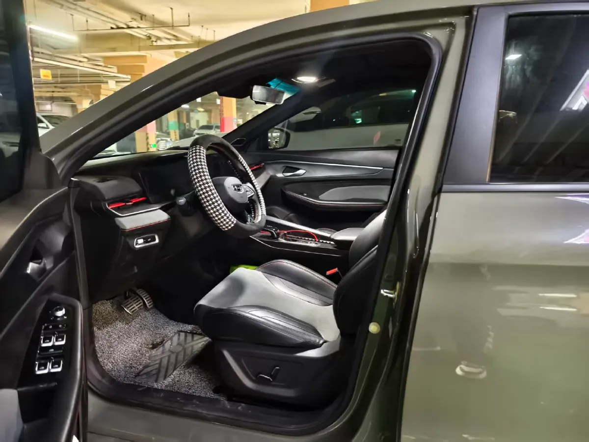 2022 Geely Binray 1.5T 181HP L4 7DCT,autocango,china used car exporter,china ev exporter,chinese used car exporter,chinese used ev exporter