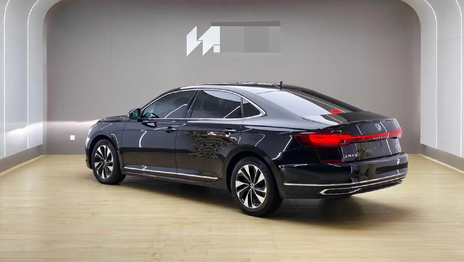 2023 Volkswagen Passat 2.0T 186HP L4 7DCT,autocango,china used car exporter,china ev exporter,chinese used car exporter,chinese used ev exporter