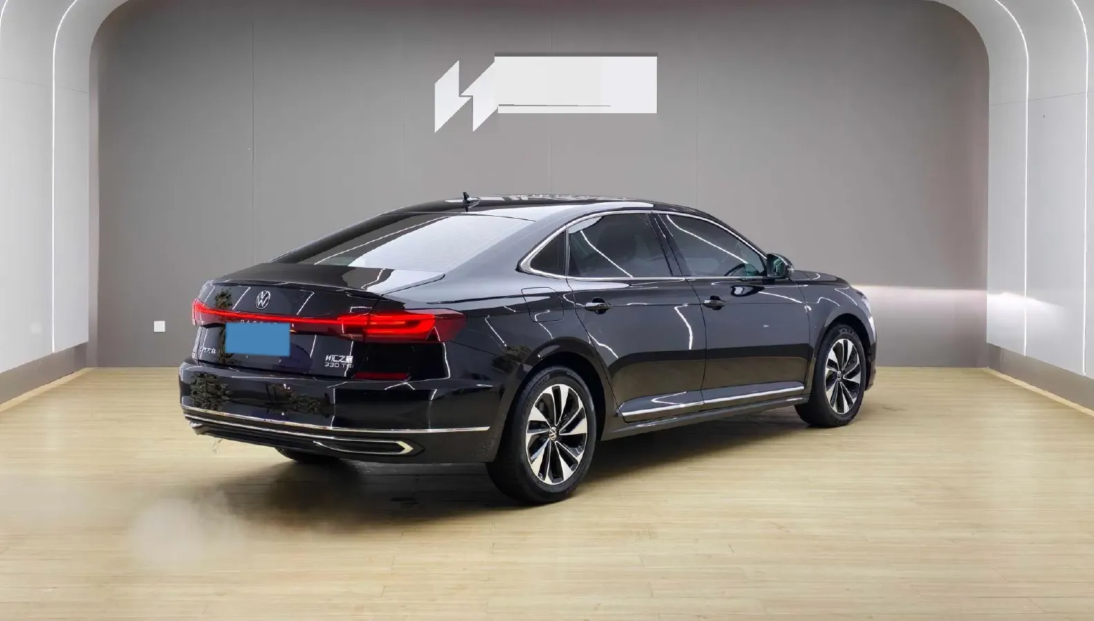 2023 Volkswagen Passat 2.0T 186HP L4 7DCT,autocango,china used car exporter,china ev exporter,chinese used car exporter,chinese used ev exporter