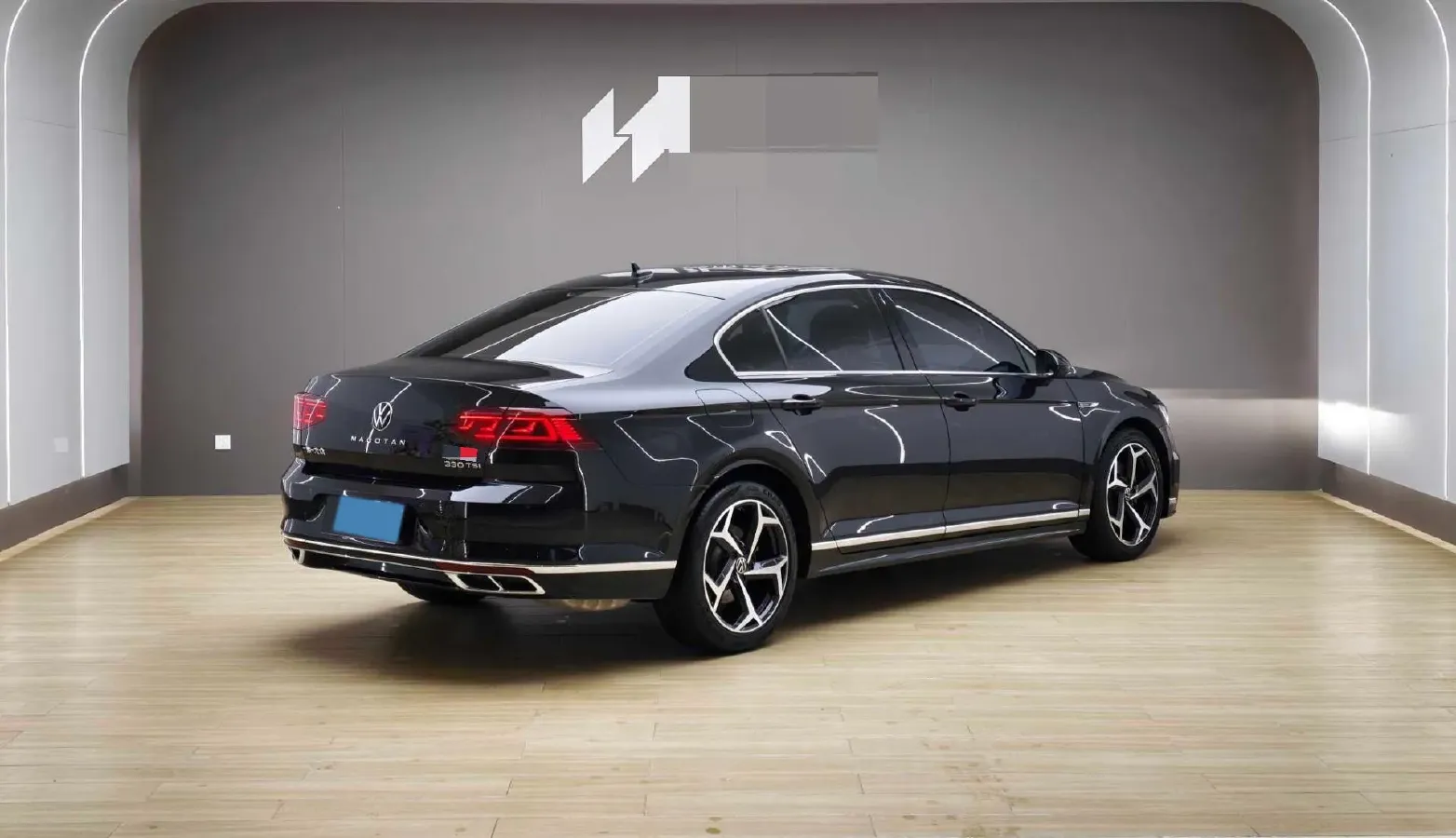 2023 Volkswagen Magotan 2.0T 186HP L4 7DCT,autocango,china used car exporter,china ev exporter,chinese used car exporter,chinese used ev exporter