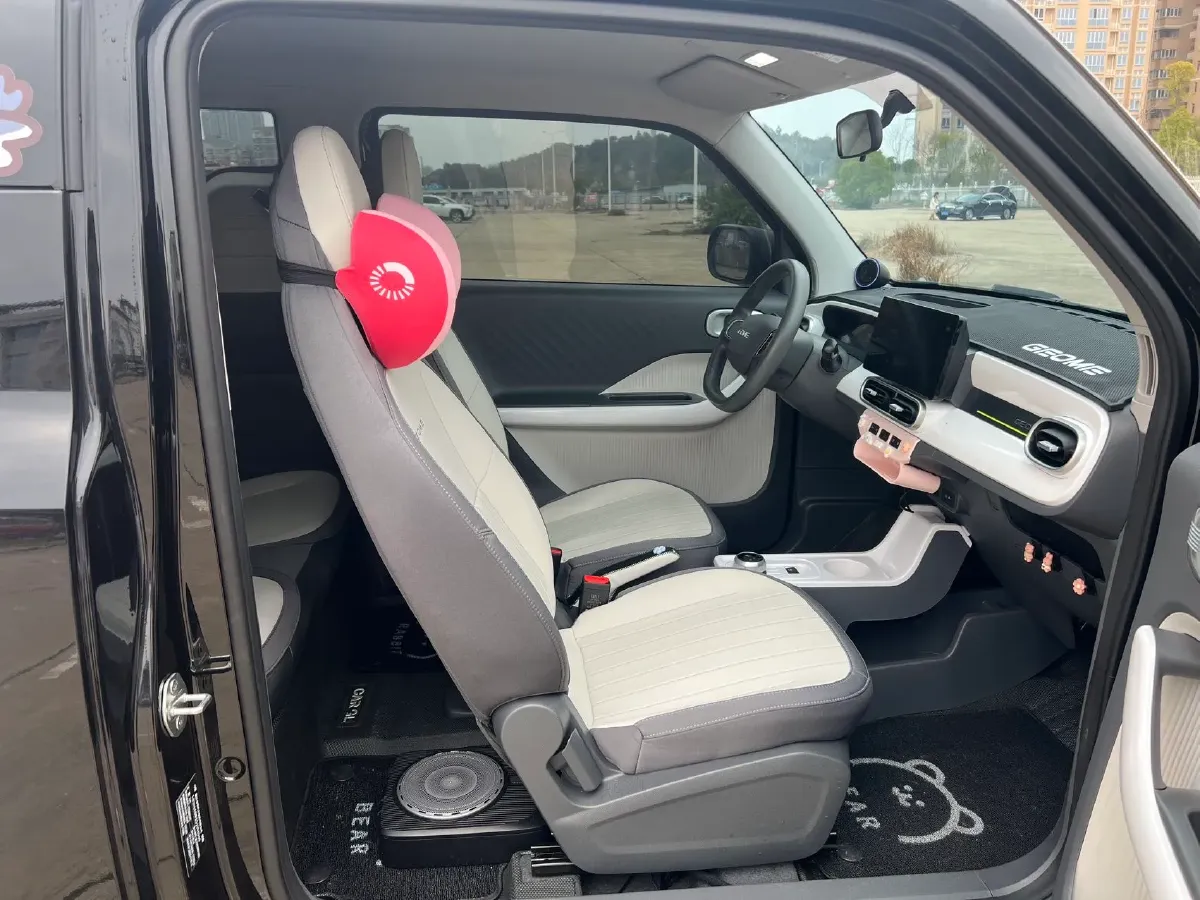 2025 Geely Galaxy Panda BEV 17.03KWH,autocango,china used car exporter,china ev exporter,chinese used car exporter,chinese used ev exporter