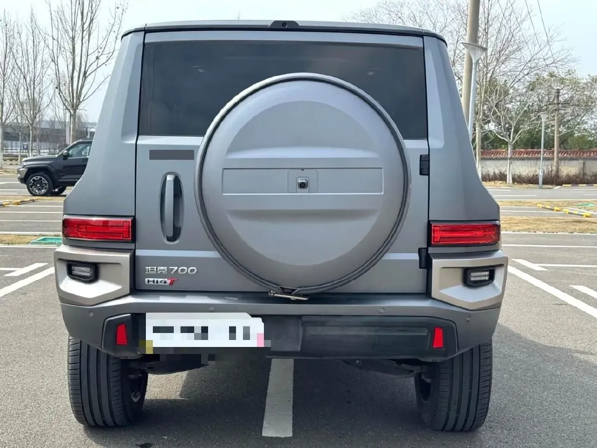 2024 Tank 700 3.0T 360HP V6 9AT PHEV 37.1KWH,autocango,china used car exporter,china ev exporter,chinese used car exporter,chinese used ev exporter