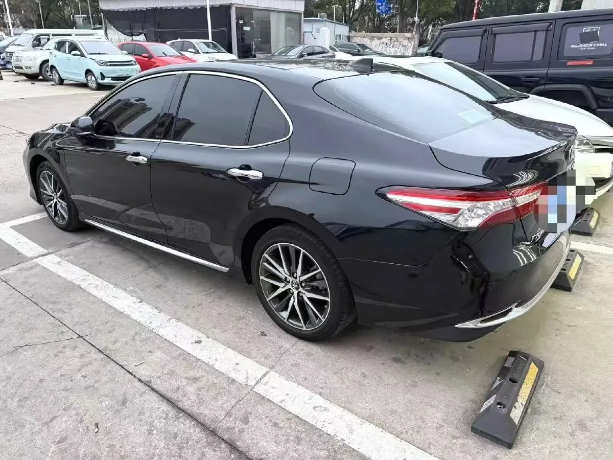 2023 Toyota Camry 2.5L 207HP L4 8AT,autocango,china used car exporter,china ev exporter,chinese used car exporter,chinese used ev exporter