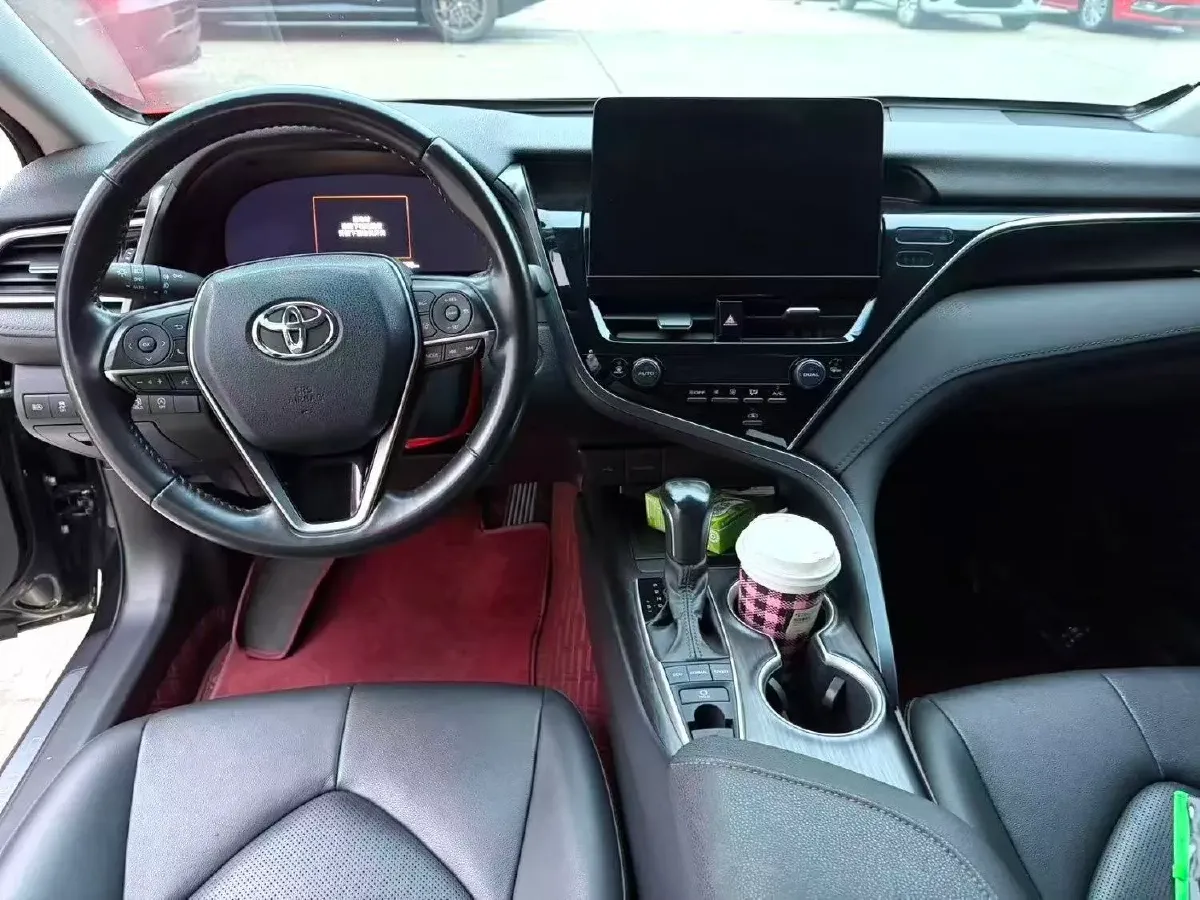 2023 Toyota Camry 2.5L 207HP L4 8AT,autocango,china used car exporter,china ev exporter,chinese used car exporter,chinese used ev exporter