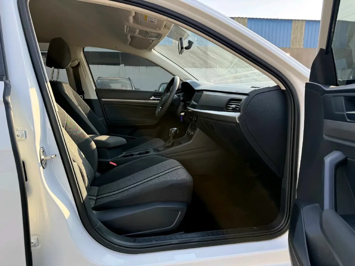 2022 BeiJing Auto X7 1.5T 188HP L4 7DCT,autocango,china used car exporter,china ev exporter,chinese used car exporter,chinese used ev exporter