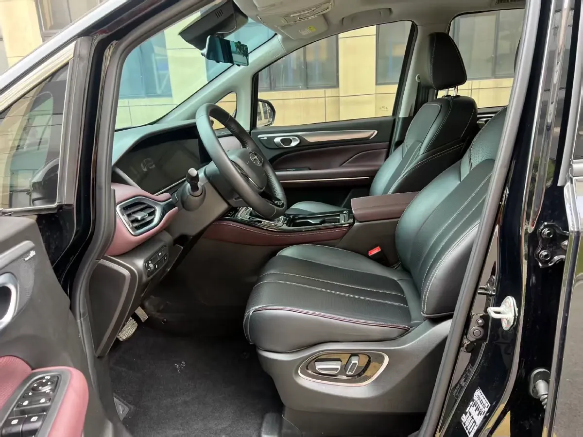 2023 GAC Trumpchi M6 1.5T 177HP L4 7DCT,autocango,china used car exporter,china ev exporter,chinese used car exporter,chinese used ev exporter