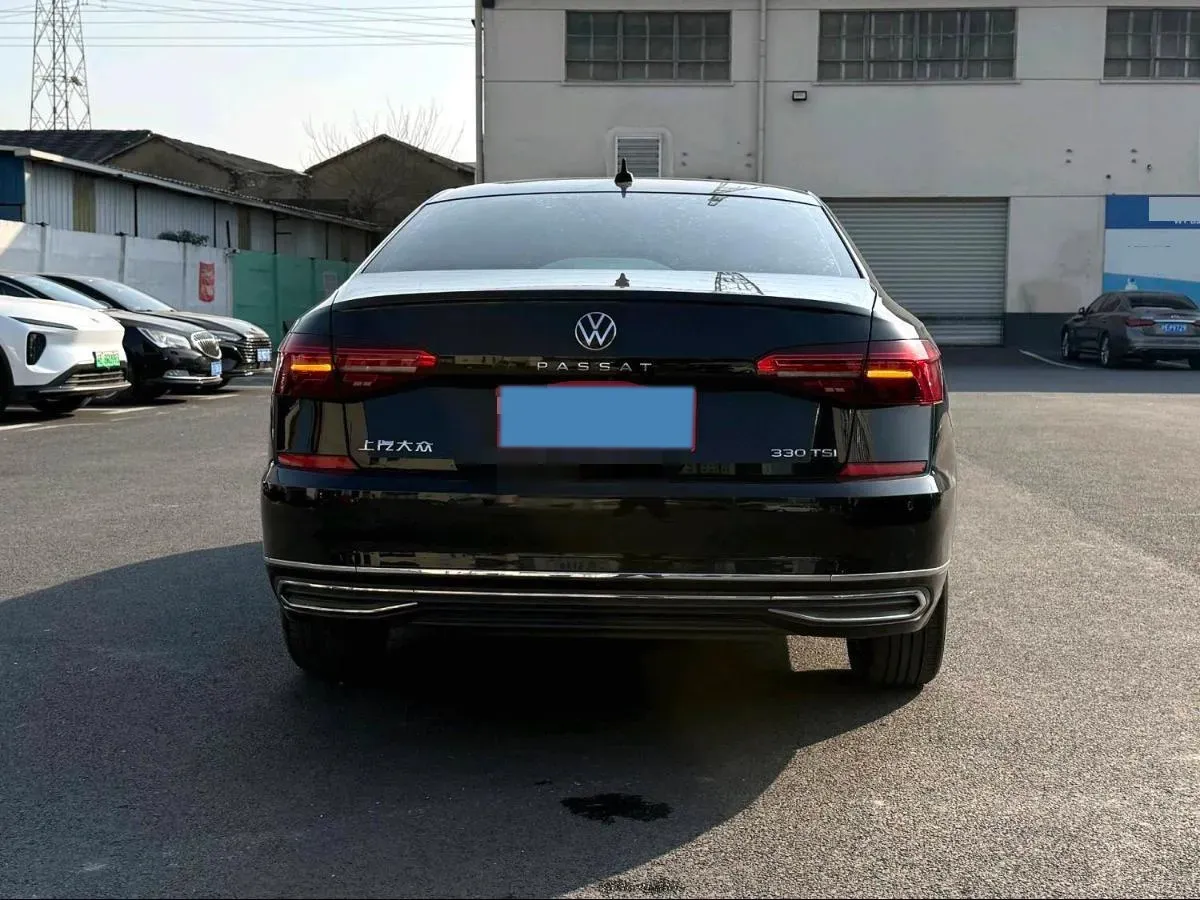 2020 Volkswagen Passat 2.0T 186HP L4 7DCT,autocango,china used car exporter,china ev exporter,chinese used car exporter,chinese used ev exporter