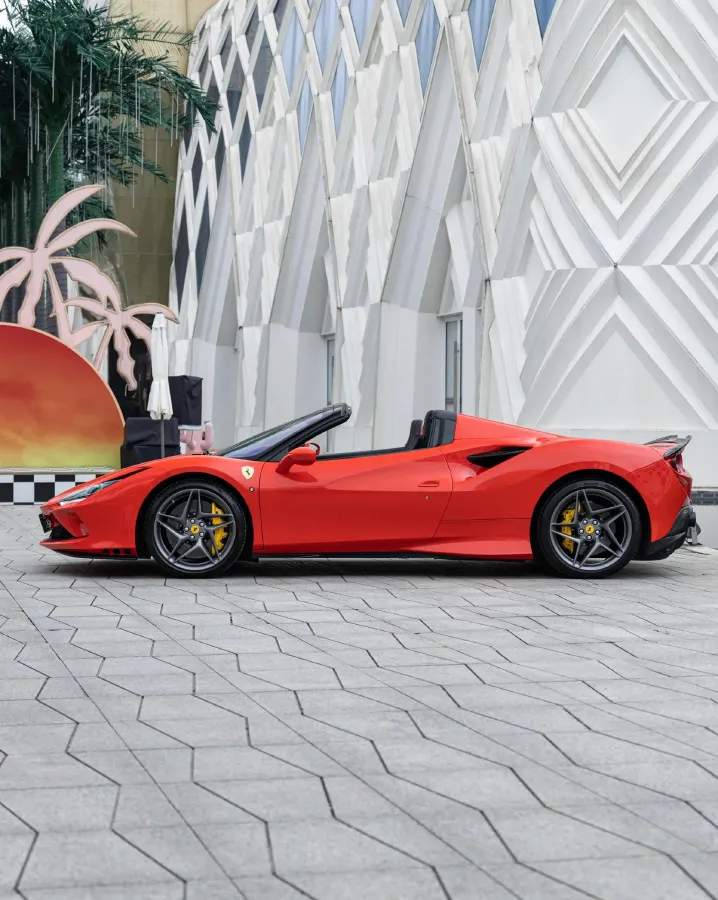 2019 Aston Martin DB11 5.2T 639HP V12 8AT,autocango,china used car exporter,china ev exporter,chinese used car exporter,chinese used ev exporter