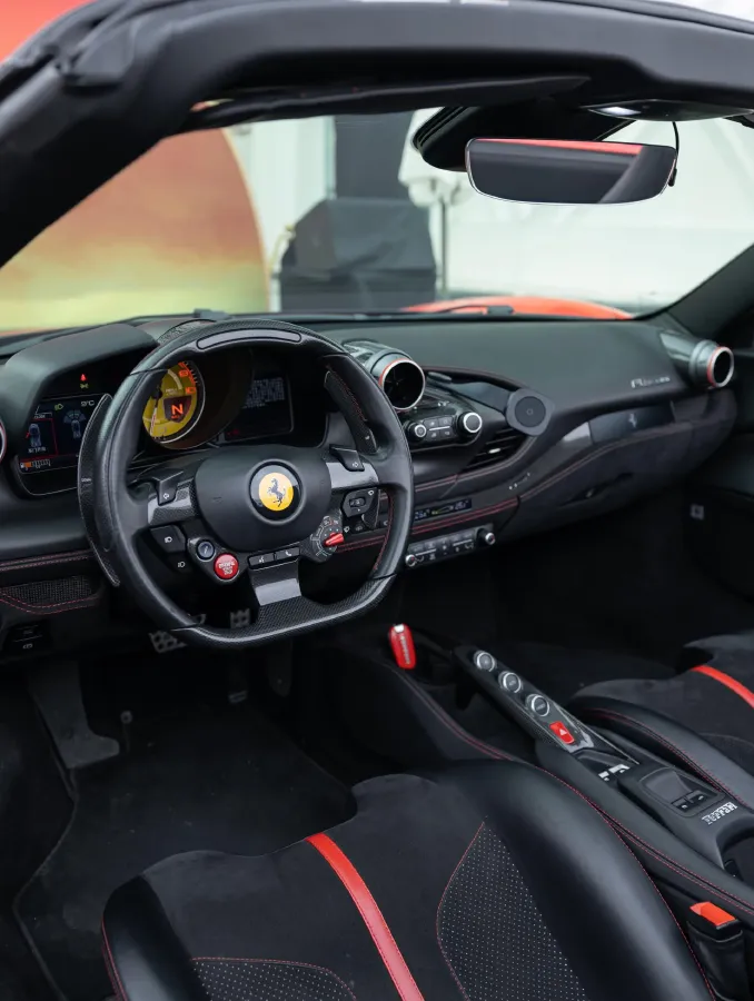 2019 Aston Martin DB11 5.2T 639HP V12 8AT,autocango,china used car exporter,china ev exporter,chinese used car exporter,chinese used ev exporter