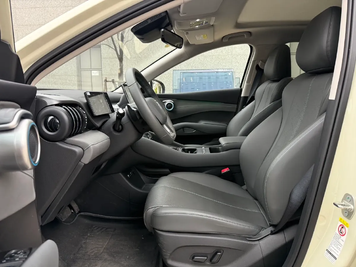 2025 BYD Yuan Plus BEV 60.48KWH,autocango,china used car exporter,china ev exporter,chinese used car exporter,chinese used ev exporter