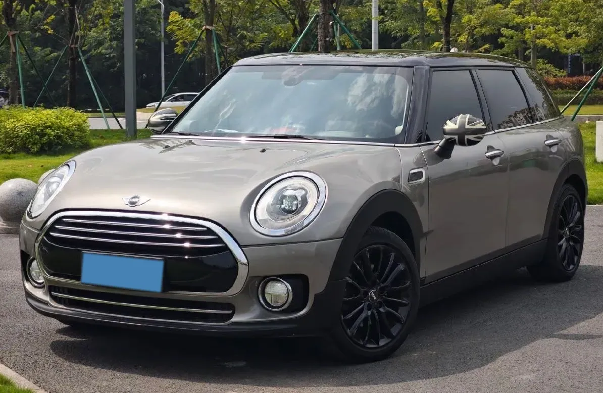 2016 MINI CLUBMAN 1.5T 136HP L3 6AT,autocango,china used car exporter,china ev exporter,chinese used car exporter,chinese used ev exporter