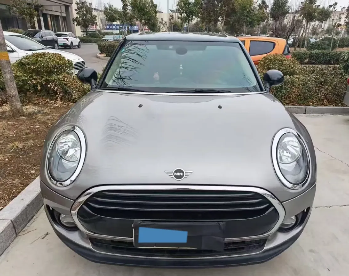 2016 MINI CLUBMAN 1.5T 136HP L3 6AT,autocango,china used car exporter,china ev exporter,chinese used car exporter,chinese used ev exporter