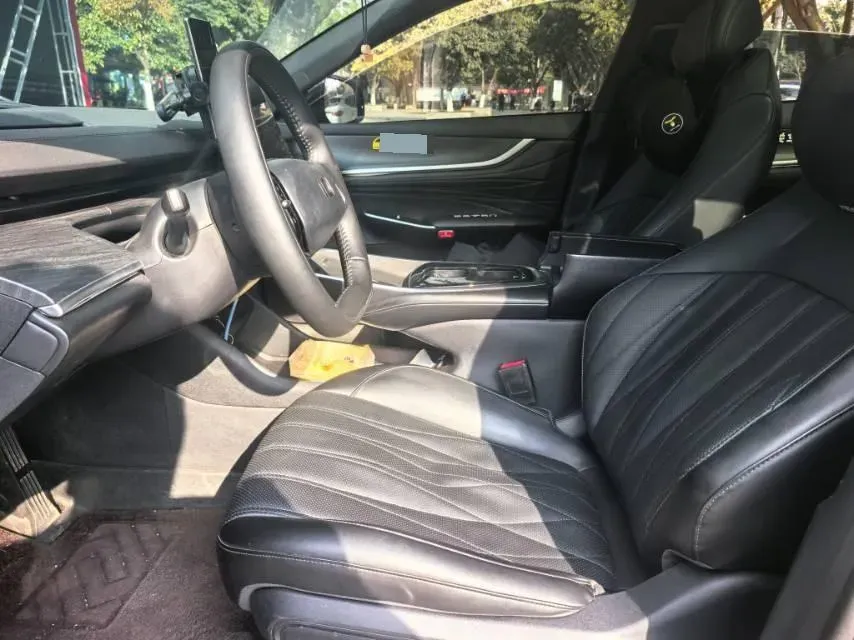 2025 ChangAn QiYuan A07 BEV 68.8KWH,autocango,china used car exporter,china ev exporter,chinese used car exporter,chinese used ev exporter